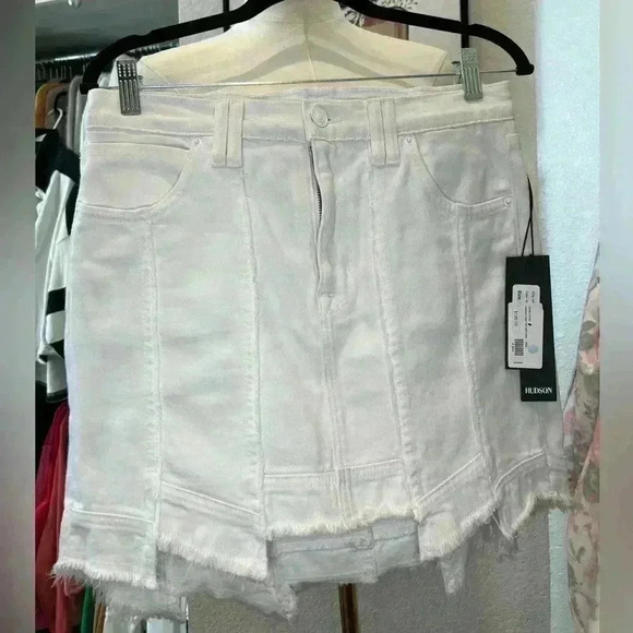 NWT Hudson white weekend step hem denim mini skirt SZ 28 - Picture 5 of 11